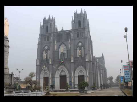 Plenário - Basílica Imaculada Conceição - Phú Nhai (VN)