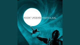 Kadr z teledysku The Dark tekst piosenki Eddie Vedder