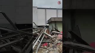 Download lagu Satpol PP Kabupaten Bogor Ratakan Belasan Bangunan Liar di Kawasan Pasar Cibinong mp3