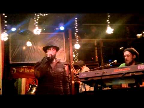 Dub Gideon Performs "Cuss Cuss" at Flamingo Cantina
