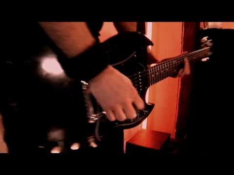 Clownage Leila (old song from the first album)