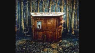 Mocky - Catch A Moment In Time (Ewan Pearson's Memory Blissed Remix)