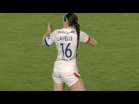 Rose Lavelle's tenth goal in 2022