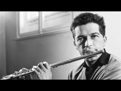 Aurèle Nicolet (1st Prize 1948, Flute) - Robert Oboussier Pavane & Gaillarde