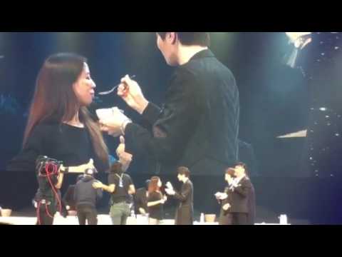 2017.02.18 Sungjong with Luky fan InfiniteFanMeetinginBangkok