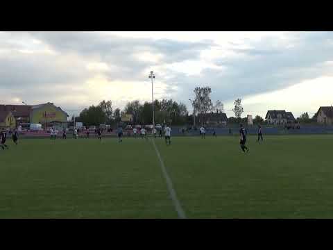 GOSiR Rzezawa - LKS Poręba 3:4