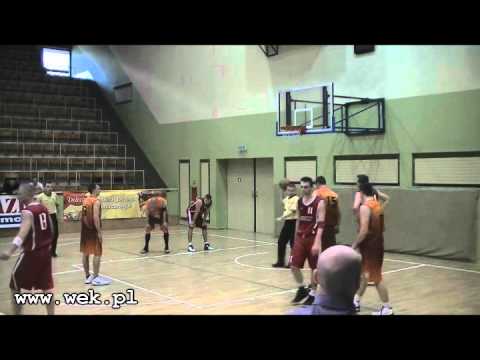 www.wek.pl: Włocławska Liga Koszykówki Amatorskiej, Oltech-Dworek w Smólsku - 20.03.2011, cz.5/5