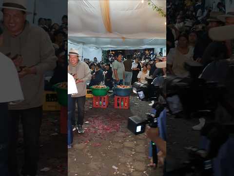 Fiesta en Imbabura manteniendo la tradición y la cultura de Otavalo 🇪🇨⛰️#musica #imbabura