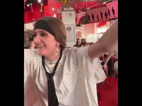 Kelly didn't finished food at Heart attack grill Vegas