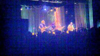 The Weepies - &quot;I was Made for Sunny Days&quot; - Beachland Ballroom, Cleveland, OH 11-3-2010