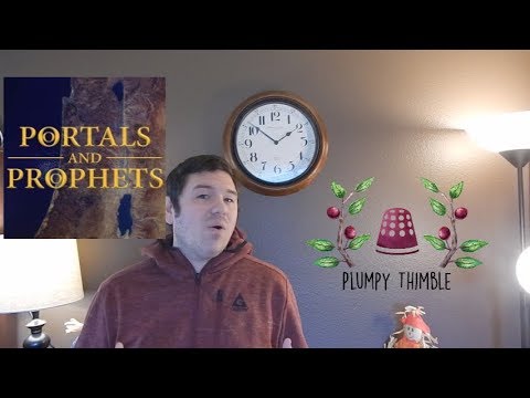 Plumpy Thimble Reads his Bible