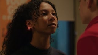 Extrait VO - Kalisha discute avec Luke et l'embrasse
