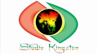 Vitória Souza 2013  Chris Brown - I Want It All ( Reggae Remix )