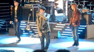 Download lagu M.I.B (Most Incredible Busters) - It's Only Hard For Me (나만 힘들게) @ Celebrate 2013 mp3