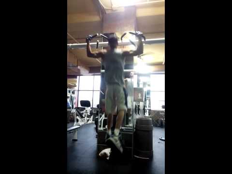 68 consecutive Pull ups without stopping in 1.06 s