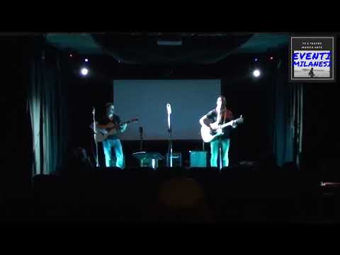 Vincenzo Greco in acustico all'Esoteric di Villa Franca