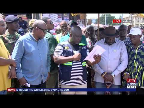 Hohoe Flooding: Pres. Mahama tours flood-hit communities and presents relief items to victims