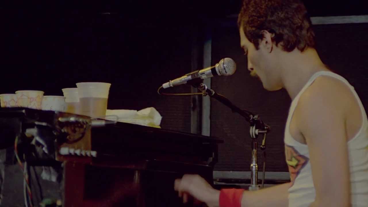 Queen - Somebody To Love (Live Rock Montreal HD)