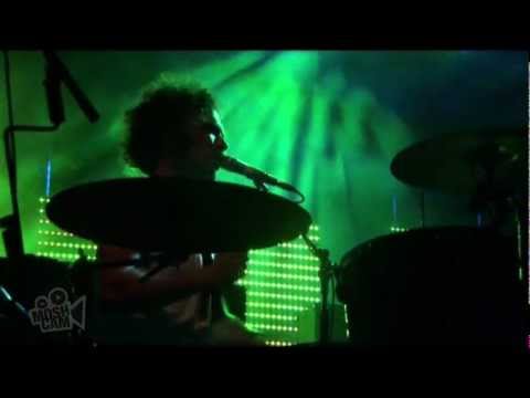 The Dandy Warhols - Holdin Me Up (Live in Sydney) | Moshcam
