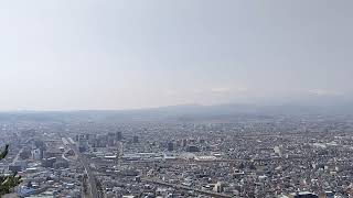 烏ヶ崎展望デッキ　貨物列車を俯瞰
