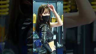 TAS2023 OHLINS ブース 前田星奈 さん 東京オートサロン2023