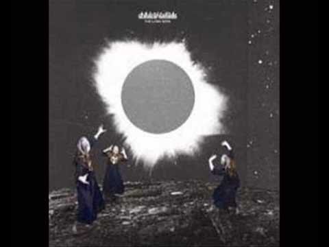 Children Collide - Skeleton Dance - FIFA 10 Soundtrack