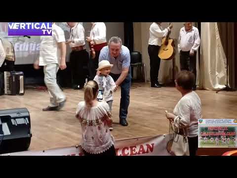 Cel mai tânăr călușar de la Festivalul Călușului Vâlcean 2022