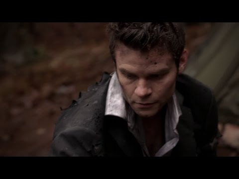 The Originals 1x19 Elijah helps Hayley after the explosion