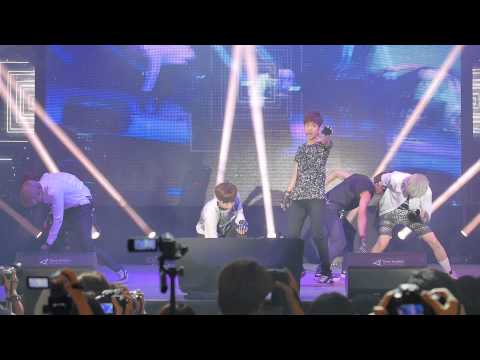 A-JAX - Insane (Korea Festival 2013 Vizit Korea) (27 Oct 2013)