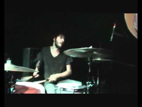 Bud Spencer Blues Explosion - Più del minimo (live @ Youthless Club - Rieti,07 aprile 2012)