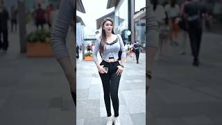 beautiful girl street fashion tiktok #chinesefashion #mejoresstreetfashion #shorts