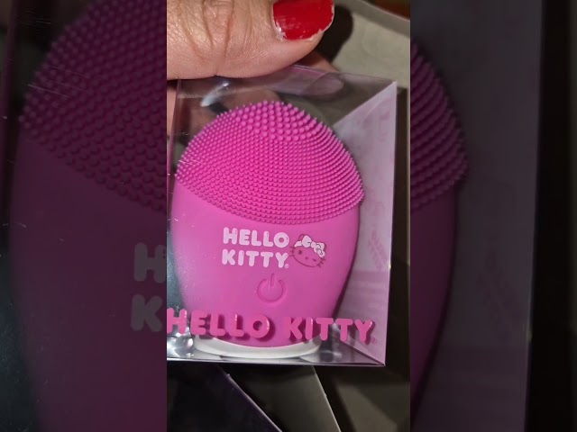Vídeo relacionado con Hello Kitty Estuche con EDT 50 ml y Gel de Ducha y Champú 2D 400 ml
