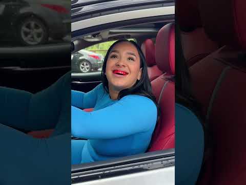 SHE FREAKED OUT😂🤣 #shorts