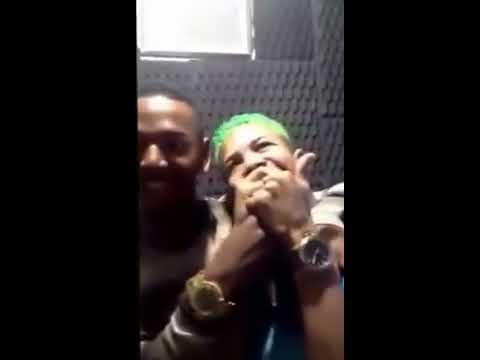 Rima na Hora   Mc Nego do Borel x Mc Magrinho