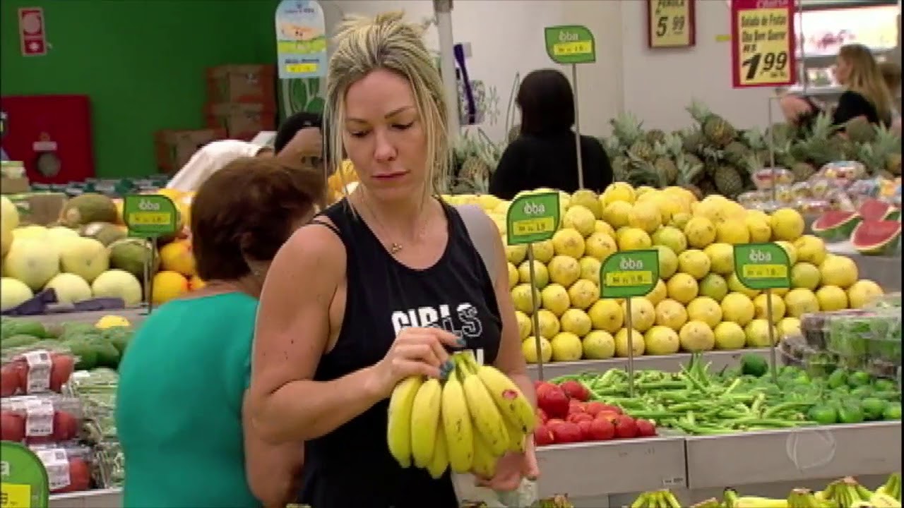 Conheça os alimentos que ajudam a dormir mais e melhor