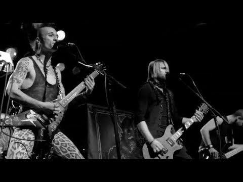 My Darkest Days – Sick And Twisted Affair (2012)