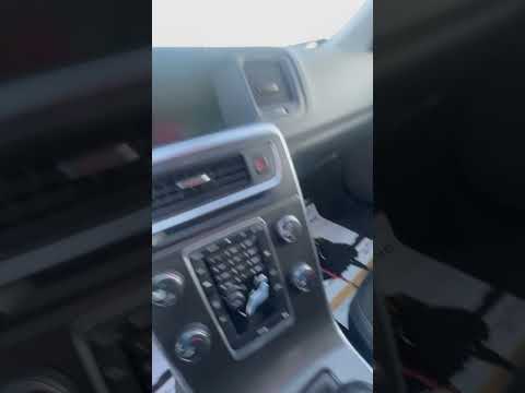 фото volvo v60 i 0