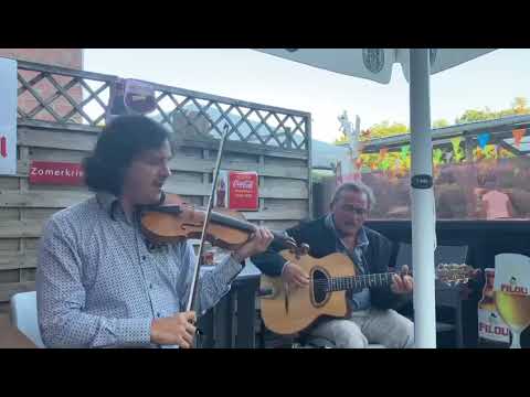 Chavo by Vivi and Tcha Limberger