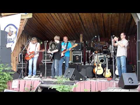 Tom Lehner ft. Creedence Choogle Rockers: Whrote A Song For Everyone (2012 im Haus111)