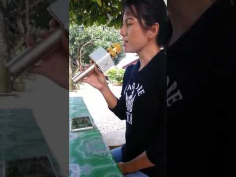 Zara zya with her fav microphone 🎤