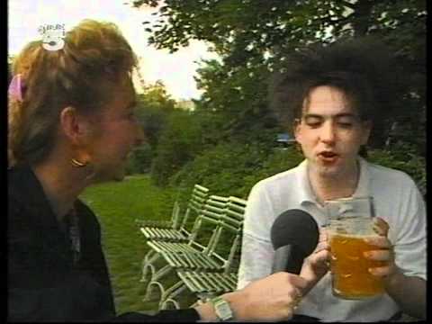 Robert Smith Interview 1986 in a Munich Beergarden by Babette Einstmann