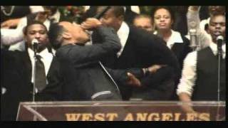 Marvin Sapp @ West Angeles Church of God in Christ (1302011)