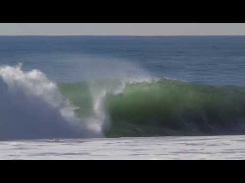 Moche Winter Waves || Tomás Valente