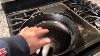 Lodge Cast Iron Skillet with Red Silicone Hot Handle Holder Review