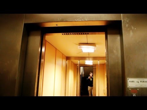 1988 Stahl traction elevator with epic motor @ Apotekergata 14, Horten, Norway