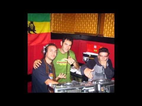 Maliman ( Youth Kriminal ) feat. Krazye Loko ( Mafia Family ) - Melodia de rua [Prod. Akme Beatz]