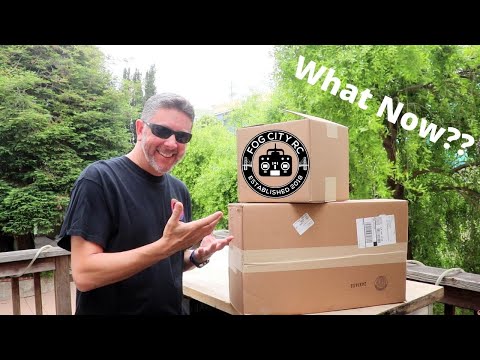 Axial SMT 10 Raw Builders Kit.  Magic Trick Unboxing!