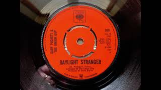 Gary Puckett &amp; The Union Gap - Daylight Stranger (1968 CBS 3551 b-side) Vinyl rip