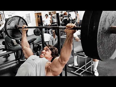 ARNOLD'S TOP CHEST EXERCISES FOR MASS & DEFINITION