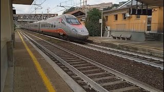 La strana coppia (con terzo incomodo)